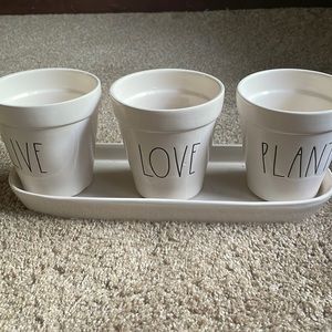 Rae Dunn LIVE LOVE PLANT planters (all one piece)